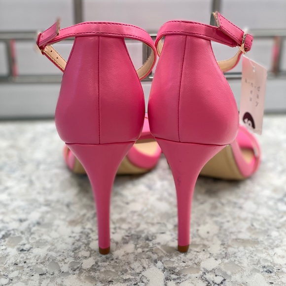 neon shoe bundle - Picture 7 of 12